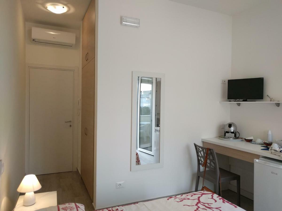 Camere Mare Manu Porto Cesareo Exterior photo
